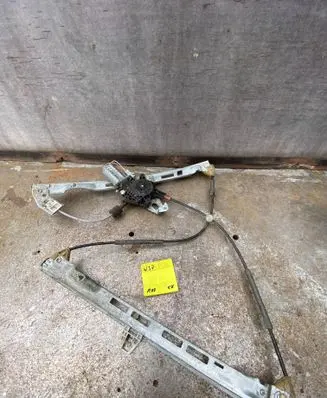 Peugeot 206 Front door window regulator with motor 