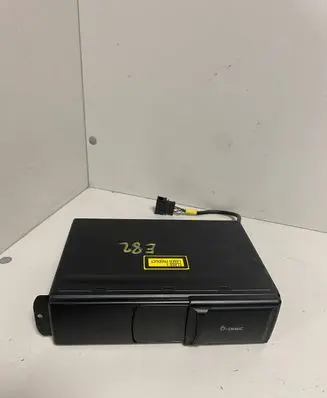 Seat Toledo III (5P) CD/DVD changer 1J5035111A