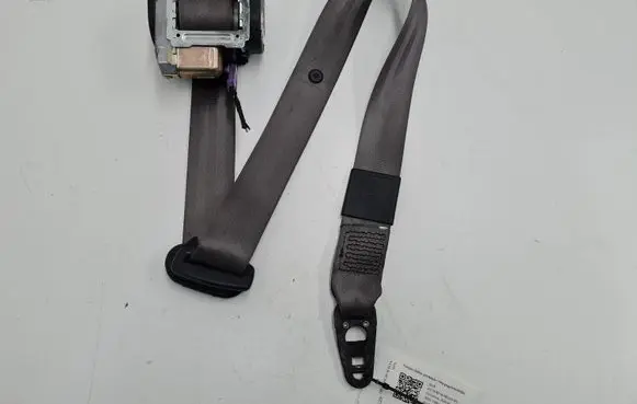 Audi A4 S4 B6 8E 8H Front seatbelt 8E0857706J 604712900A