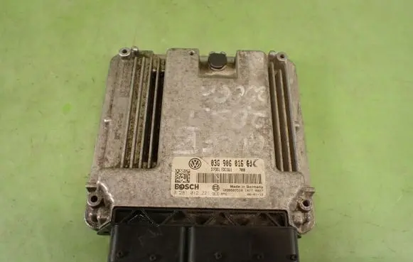 Seat Toledo III (5P) Engine control unit/module ECU