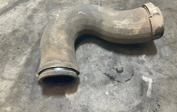 Mercedes-Benz Sprinter W906 Intercooler hose/pipe A9065233182
