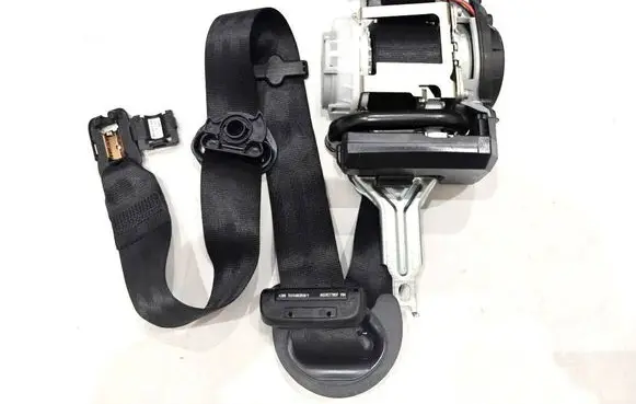 Audi e-tron Front seatbelt 4KE857705F
