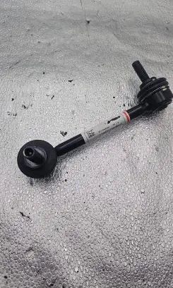 Rear anti-roll bar/stabilizer link