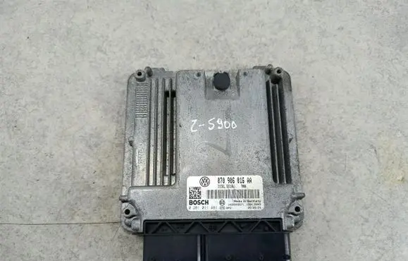 Volkswagen Touareg I Engine control unit/module ECU 070906016AA