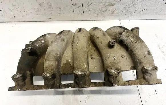 Volvo S80 Intake manifold