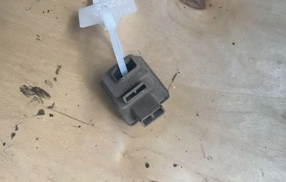 Toyota Hilux (AN10, AN20, AN30) Gear selector 
