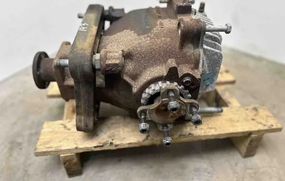 Jaguar XK8 - XKR Rear differential C14HU004003 N14HU010002