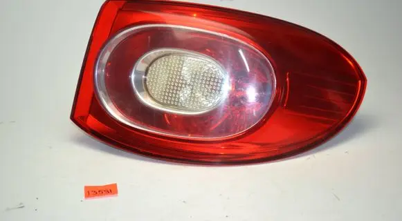Volkswagen Tiguan Rear/tail lights 5N0945096F 009691023040