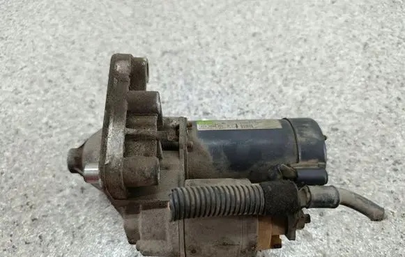 Peugeot 207 Starter motor