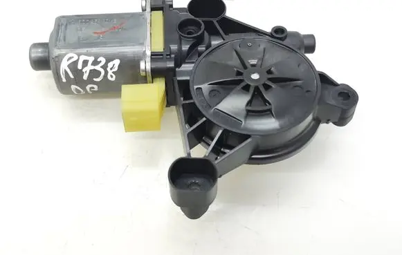 Audi A3 S3 8V Front door window regulator motor 5Q0959801B 0130822717 S850202099