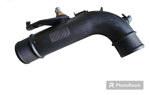 Toyota Auris 150 Intercooler hose/pipe 173620R021
