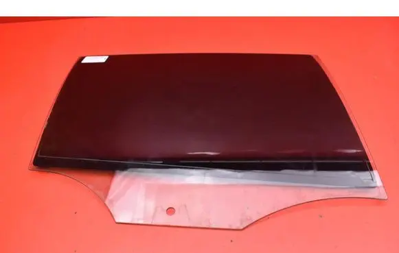 Volkswagen Golf Plus Rear door window glass 