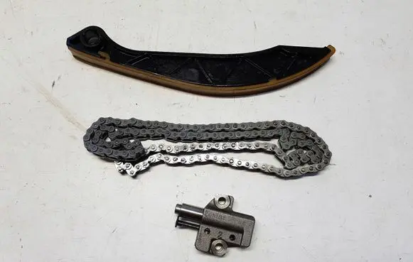 Mitsubishi Outlander Timing belt tensioner 5021024