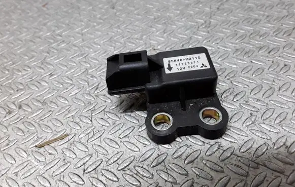 Hyundai Santa Fe Airbag deployment crash/impact sensor 95640M3110