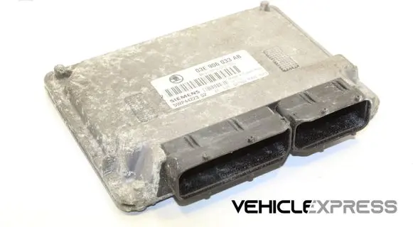 Skoda Fabia Mk1 (6Y) Engine control unit/module 03E906033AB