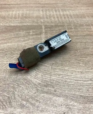 Mazda 6 Airbag deployment crash/impact sensor GJ6A57KC0