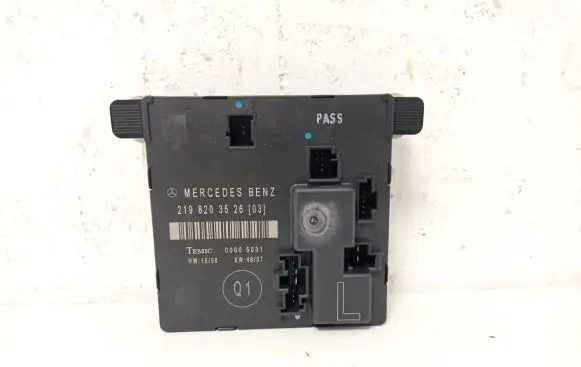Mercedes-Benz CLS C219 Door control unit/module A2198203526