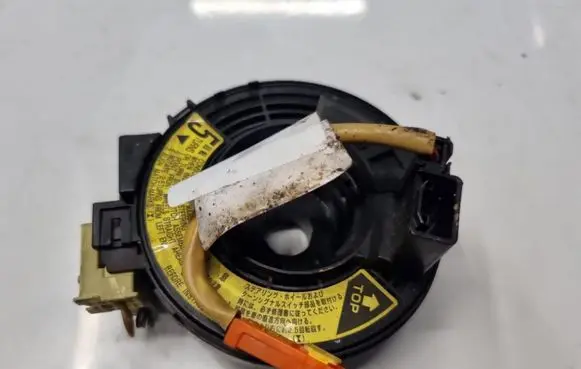 Toyota Corolla E120 E130 Airbag slip ring squib (SRS ring) 3MH0081M