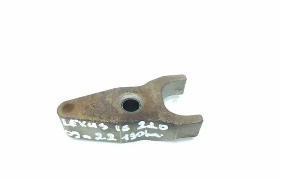 Lexus IS 220D-250-350 Fuel Injector clamp holder