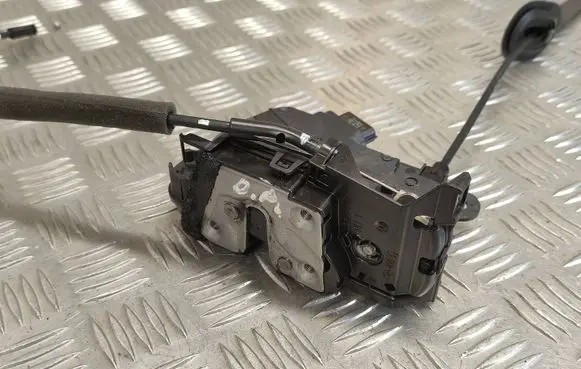 Renault Zoe Front door lock 805020094R 40627235