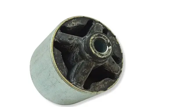 Microcar M.GO Gearbox mount 0131820