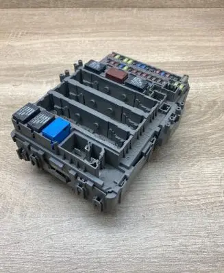 Honda CR-V Fuse module T0AA001B0 B0T0AA001