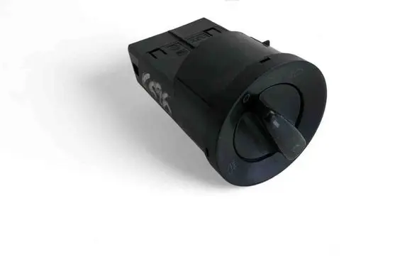 Volkswagen PASSAT B5 Light switch