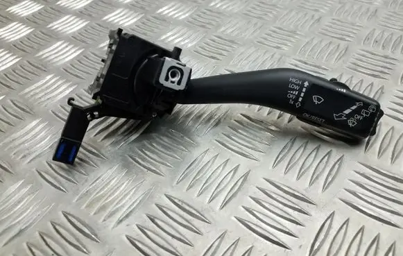 Volkswagen Tiguan Wiper control stalk 1K0953519J