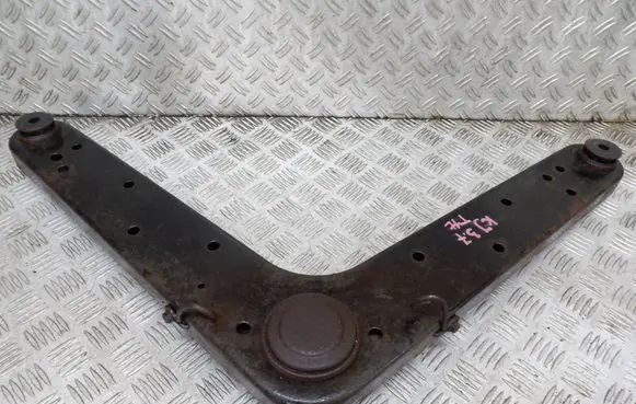 Jeep Cherokee KJ Rear suspension control arm