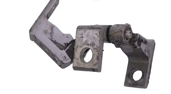 Volkswagen Jetta VI Front door upper hinge 8K0831402H