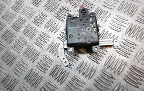 Nissan Almera N16 A/C air flow flap actuator/motor 3G24030820