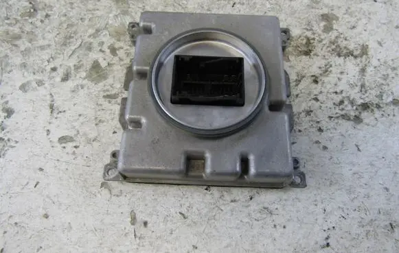 Audi A4 S4 B9 Headlight ballast module Xenon 7PP941572AB