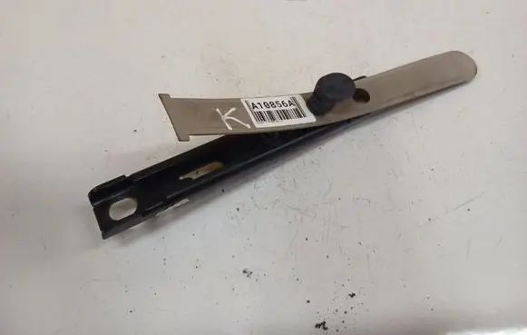 Chrysler PT Cruiser Seat belt adjustment rail 520132400D