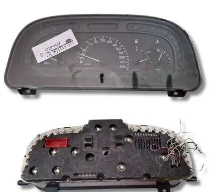 Renault Laguna I Speedometer (instrument cluster) 21649582-2