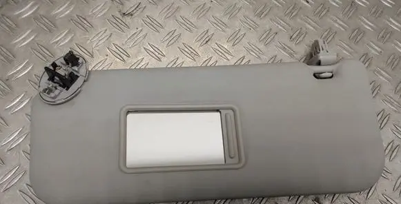 Sun visor