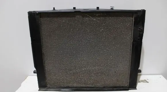 BMW 1 F20 F21 Coolant radiator 