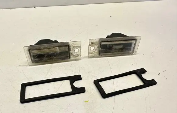Volvo XC70 Number plate light 9187153