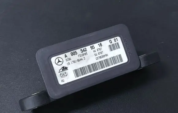 Mercedes-Benz S W221 ESP acceleration yaw rate sensor A0055429518 0055429518