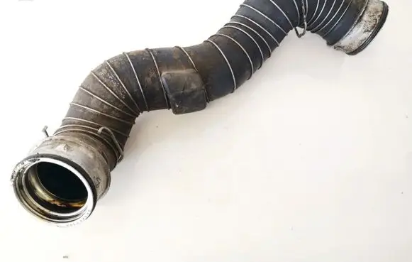 Mercedes-Benz C W203 Intercooler hose/pipe a2035280782