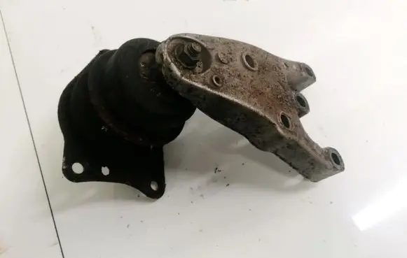 Volkswagen Fox Engine mount bracket 6Q0199185S