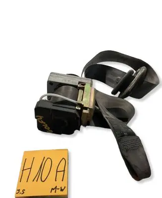 Volkswagen Golf IV Front seatbelt 1J3857705P