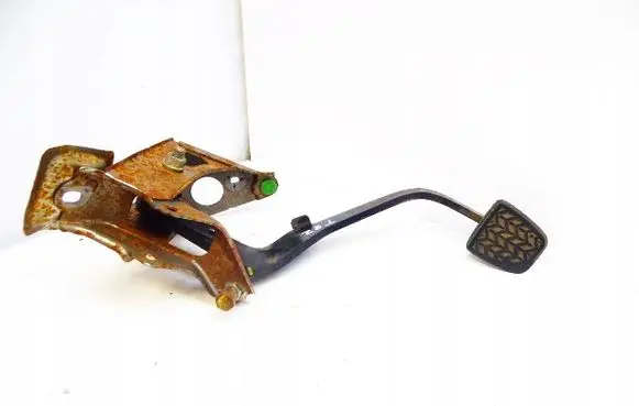 Clutch pedal