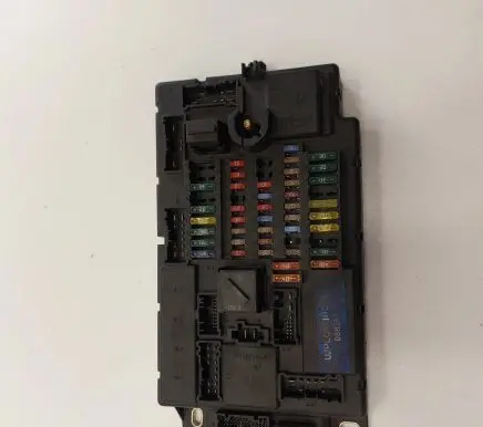 Mini One - Cooper Clubman R55 Fuse module 3451925