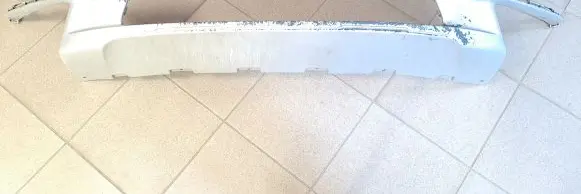 Front bumper lip