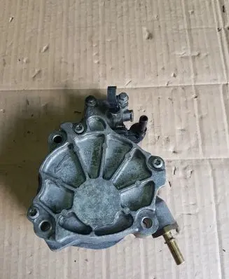 Citroen C5 Vacuum pump