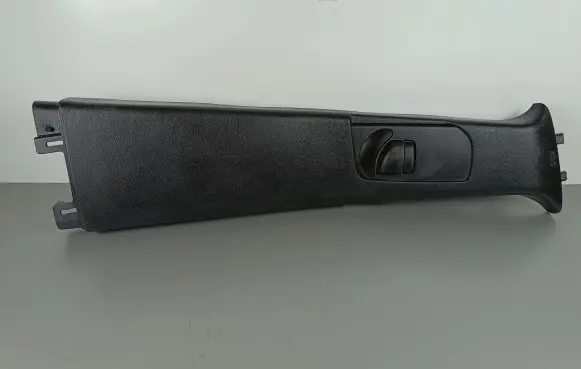 Dodge Durango (B) pillar trim (top)