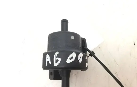 Audi A6 S6 C5 4B Turbo solenoid valve 058133459