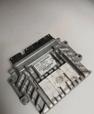 Peugeot 308 SW Engine control unit/module 9665426180 9663548180 R0413C007C
