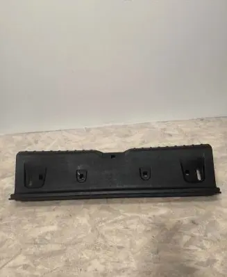 Trunk/boot sill cover protection