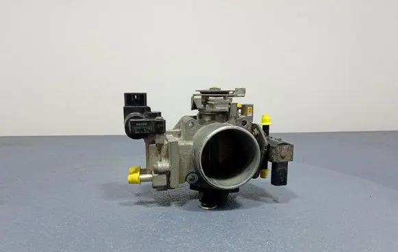Honda FR-V Throttle body valve 136800-1912